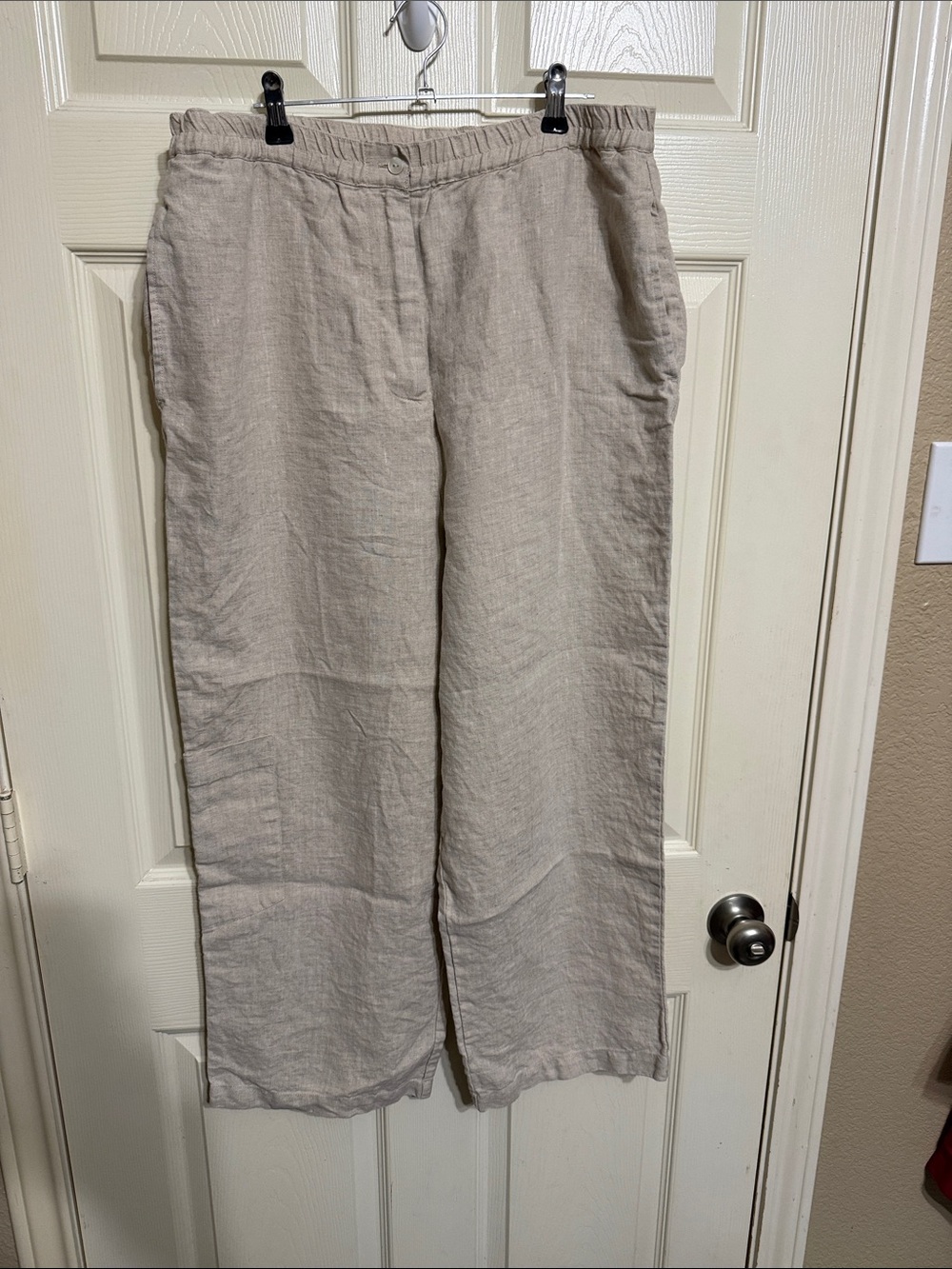 Linden Men's Linen-Blend Relaxed Khaki Pants - Light Taupe